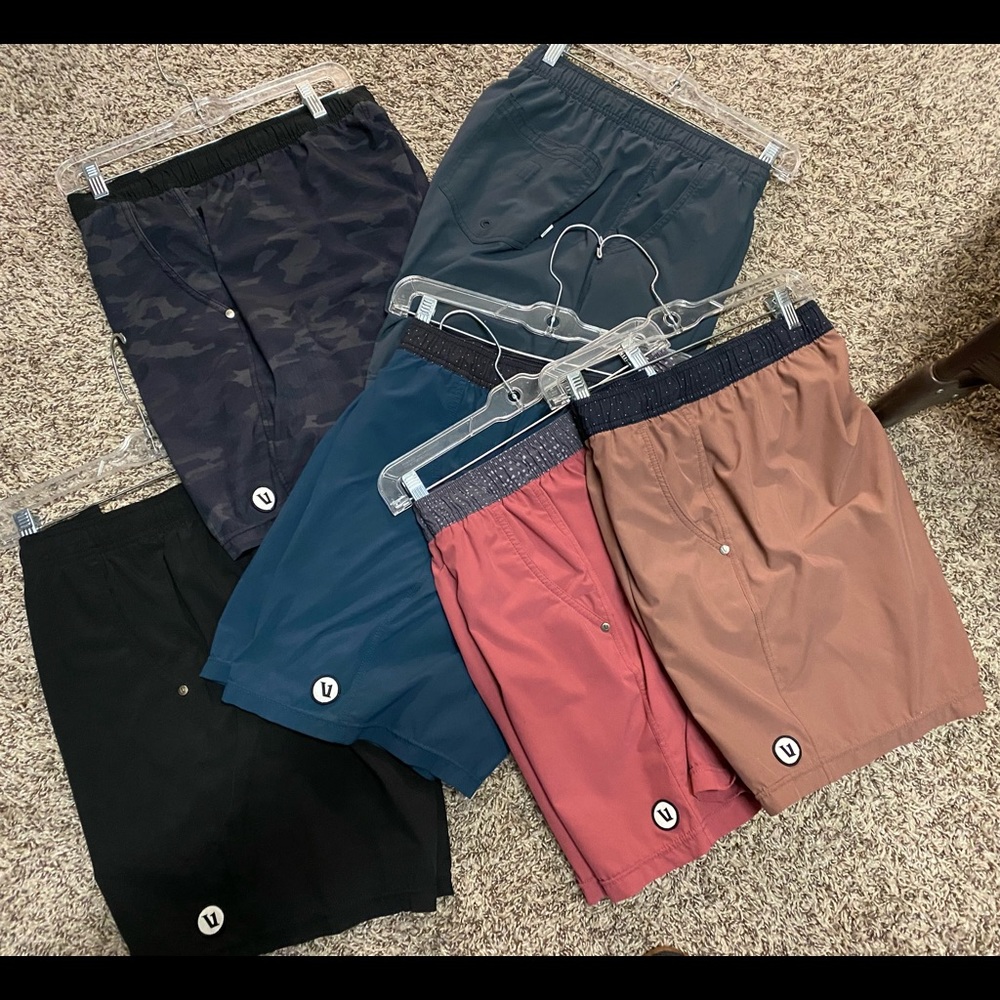 Men’s VUORI KORE Shorts 6 Pair L/XL